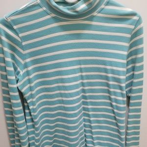 🔥Lowest Price🔥Beautiful White Stag Turtleneck